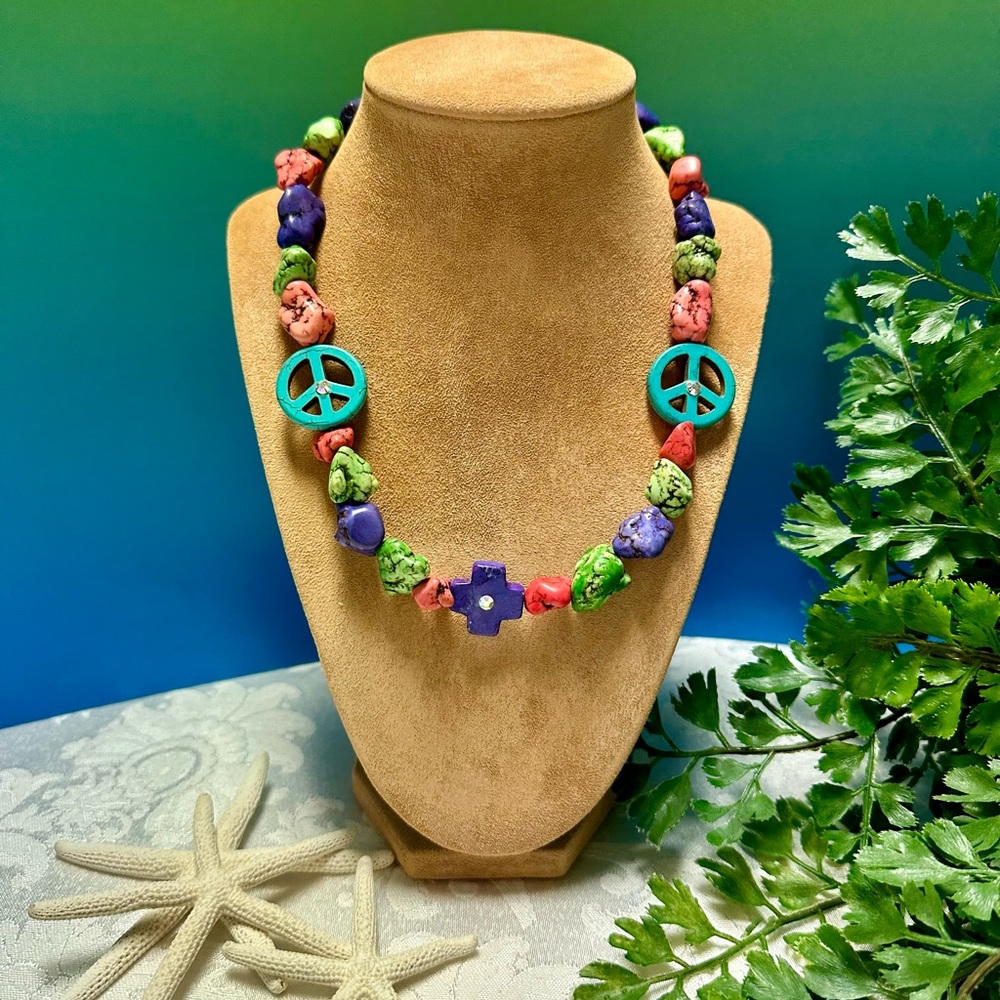 Faux stone nuggets necklace